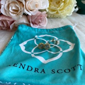 Grey Kendra Scott Earrings